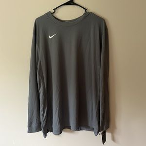 Nike Basketball Long Sleeve Shirt Women’s 3XL